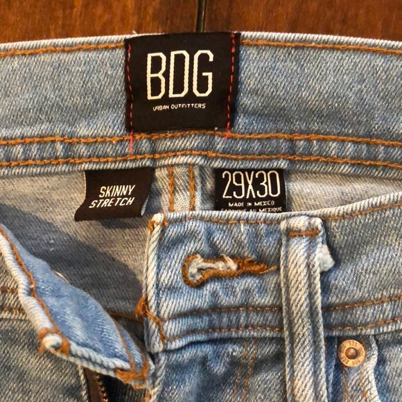 *SOLD* BDG Jeans - Picture 4 of 5